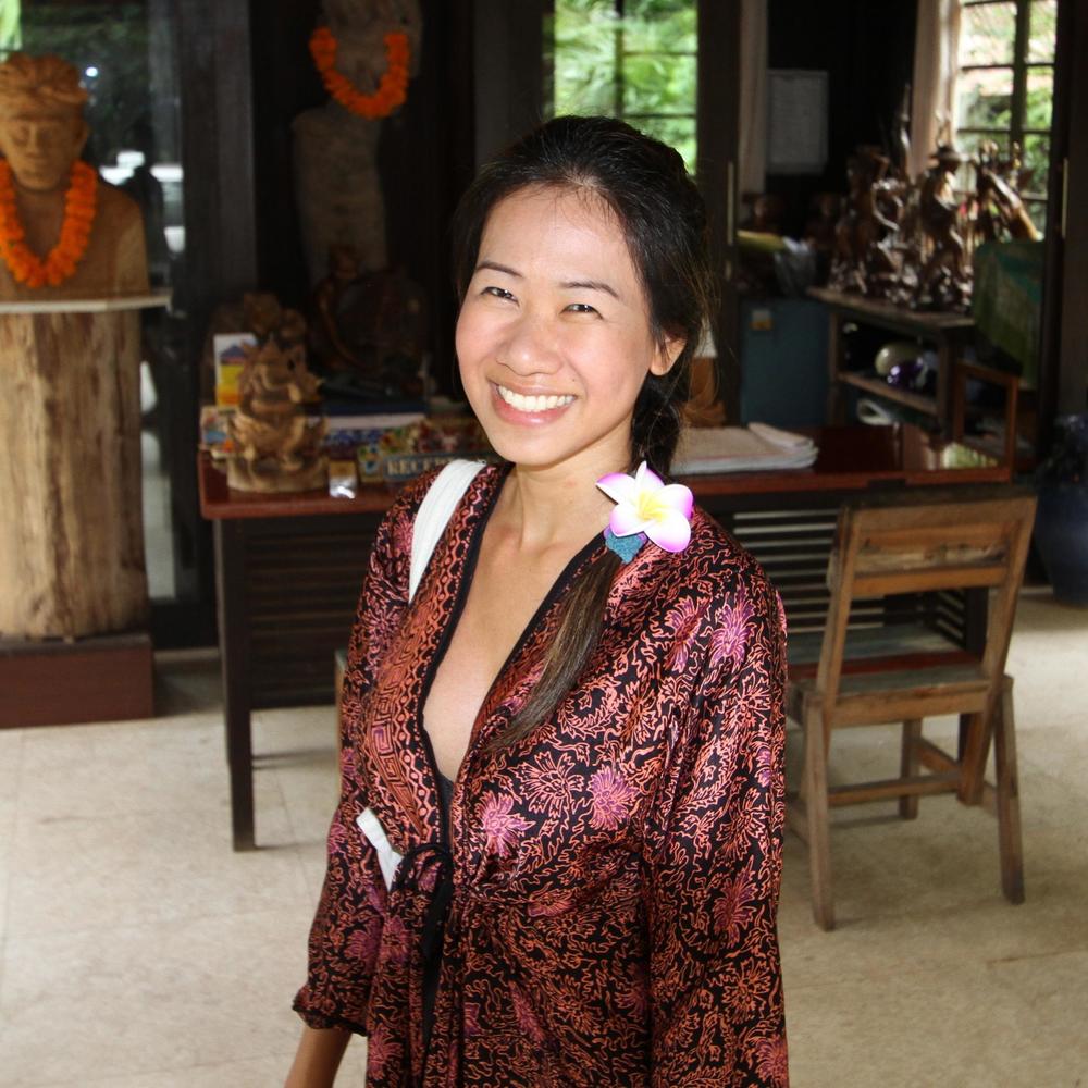 Meet your Posher, Ana